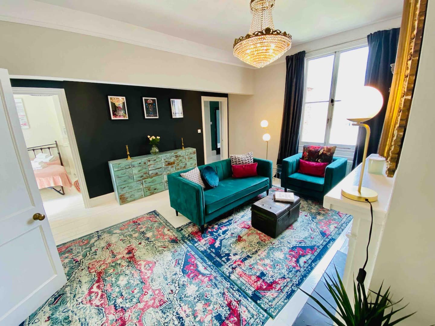 Elegant Apartment on an Exclusive Garden Square — photo 5
