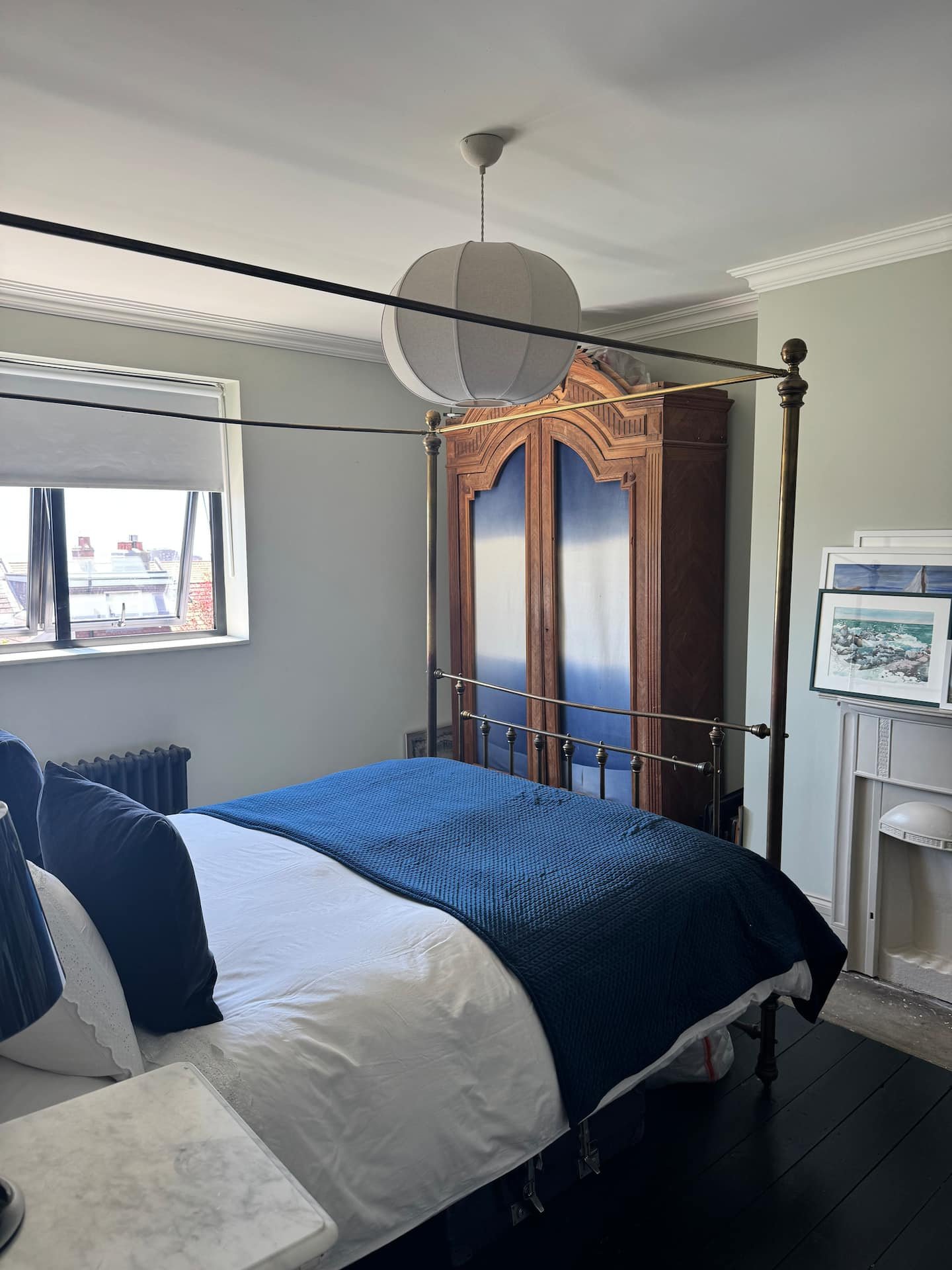 Renovated 1930s Home by Queen's Park — photo 6