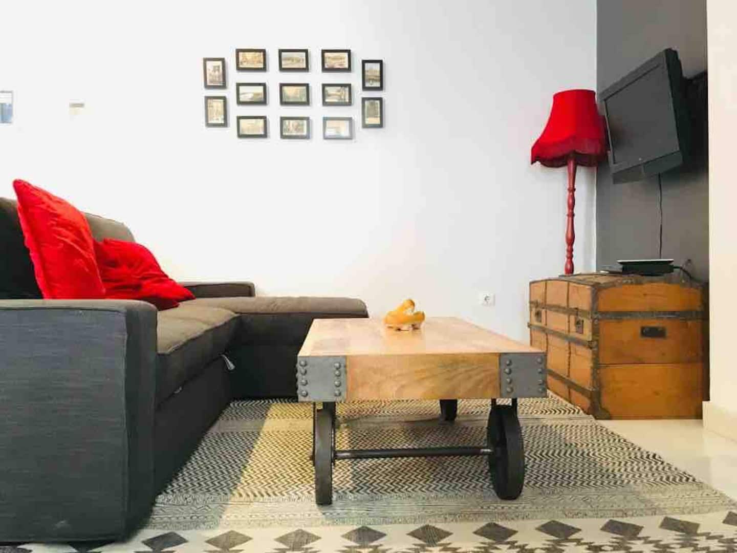 Licensed Boho-Chic Apartment by Mercado de Triana — photo 3