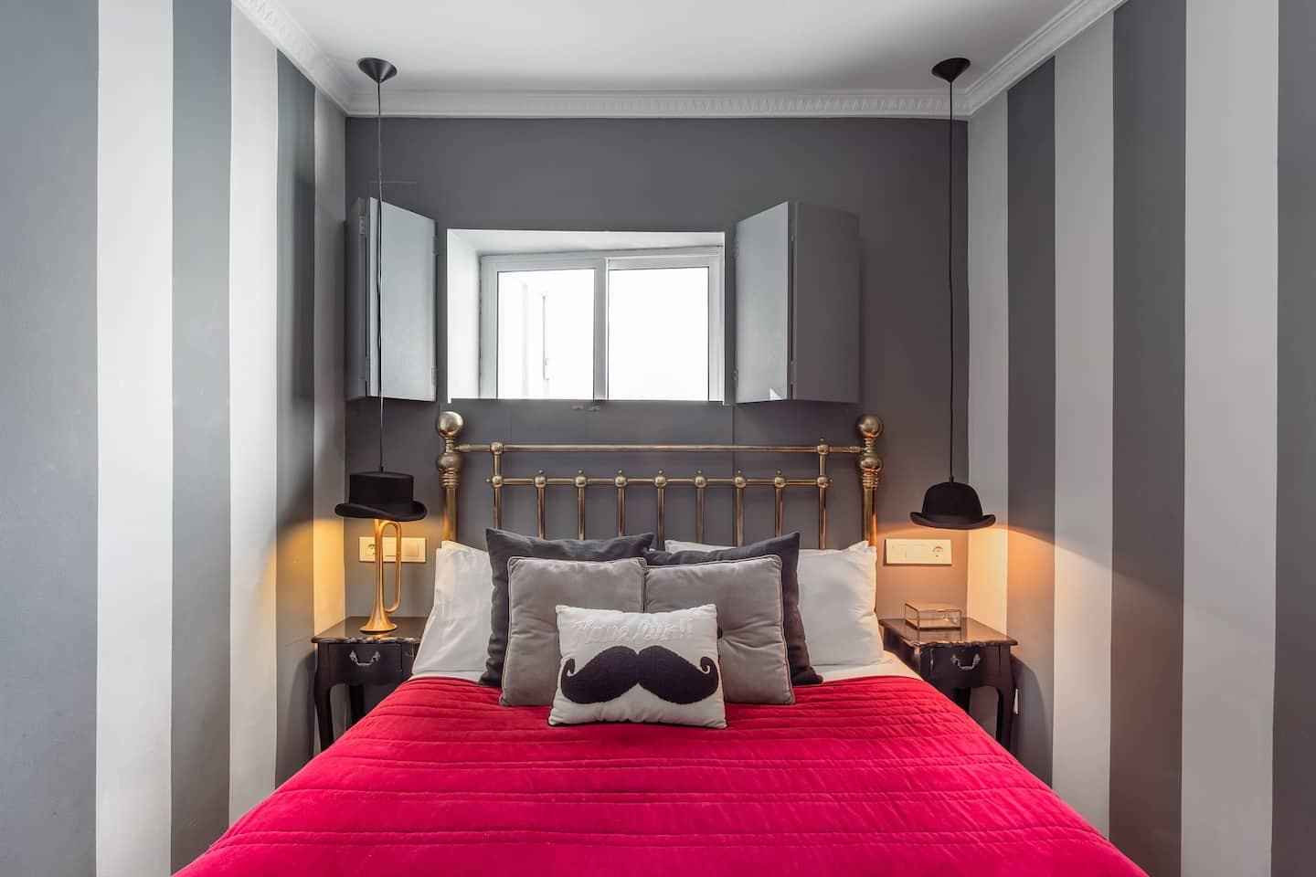 Stylish & Characterful Flat in the Heart of Seville — photo 3